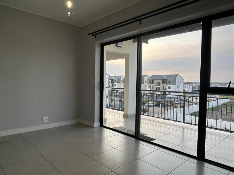 To Let 1 Bedroom Property for Rent in Sandown Western Cape